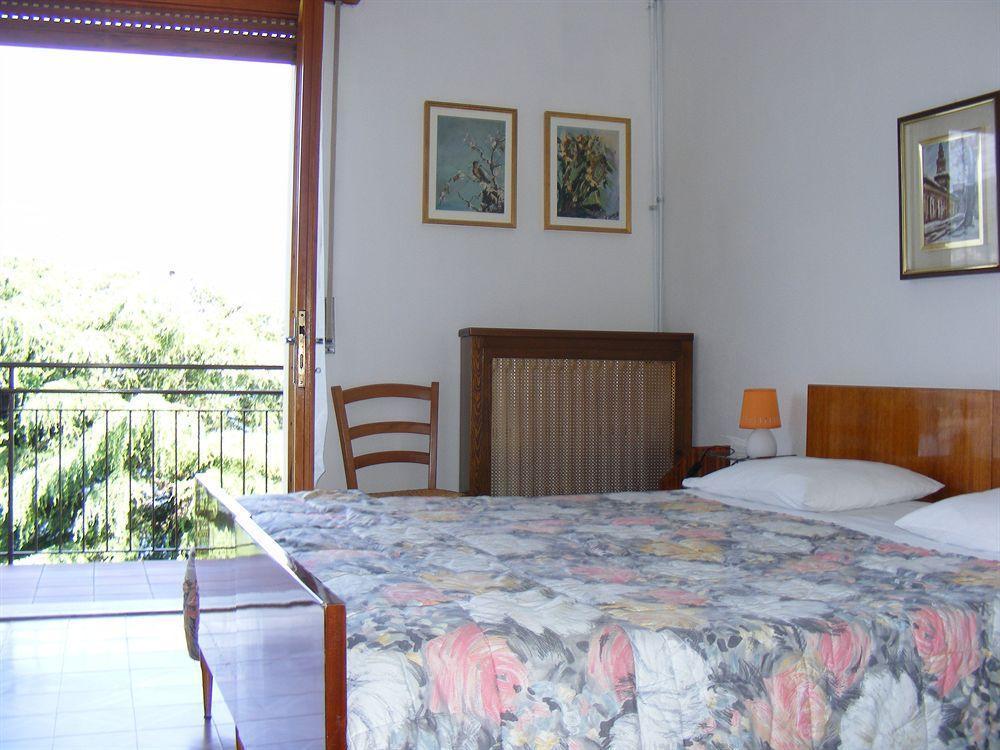 Casa Palmira Apartamento Brenzone sul Garda Exterior foto