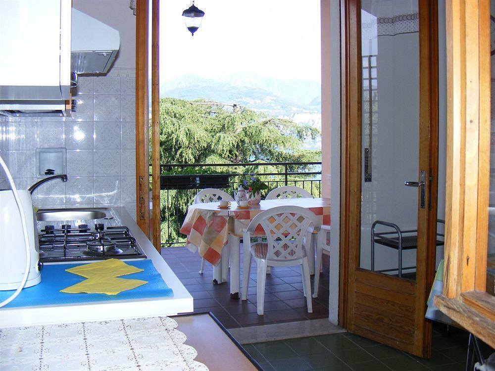 Casa Palmira Apartamento Brenzone sul Garda Exterior foto