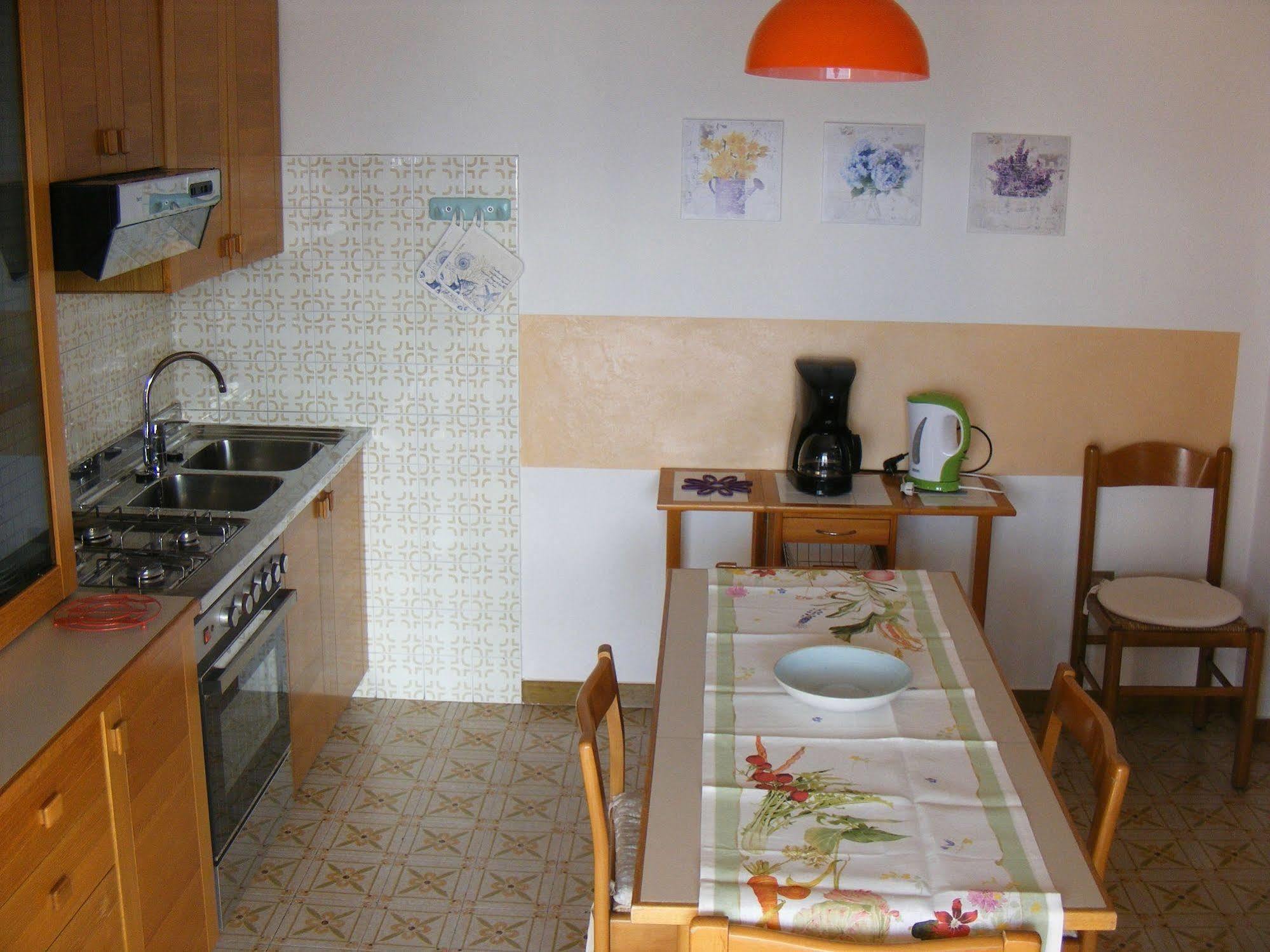 Casa Palmira Apartamento Brenzone sul Garda Exterior foto