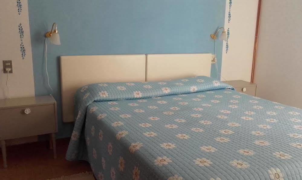 Casa Palmira Apartamento Brenzone sul Garda Exterior foto
